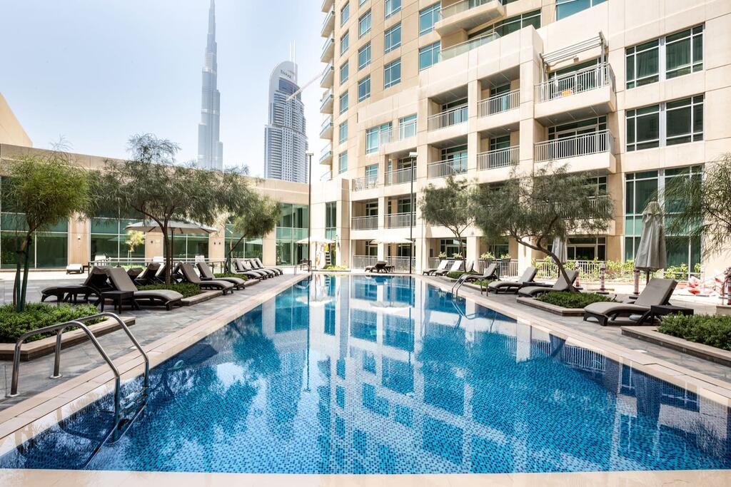 Frank Porter - Burj Views - thumb 3