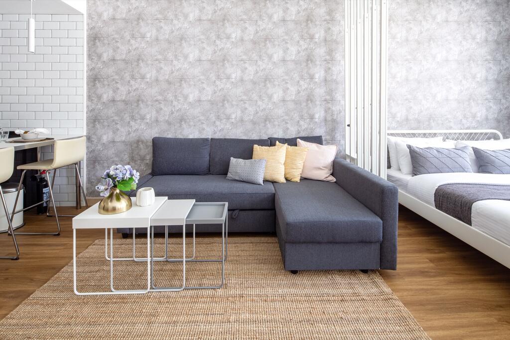 Frank Porter - Lake Apartments - thumb 3