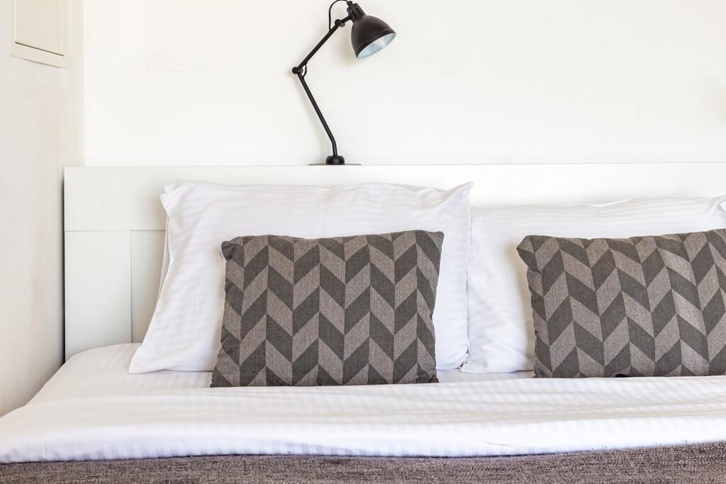 Frank Porter - Lakeside - thumb 5