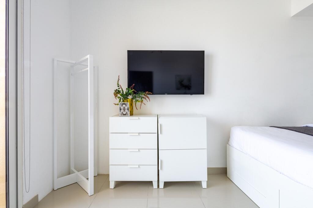 Frank Porter - Lakeside - thumb 6