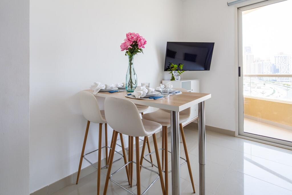 Frank Porter - Lakeside - thumb 1