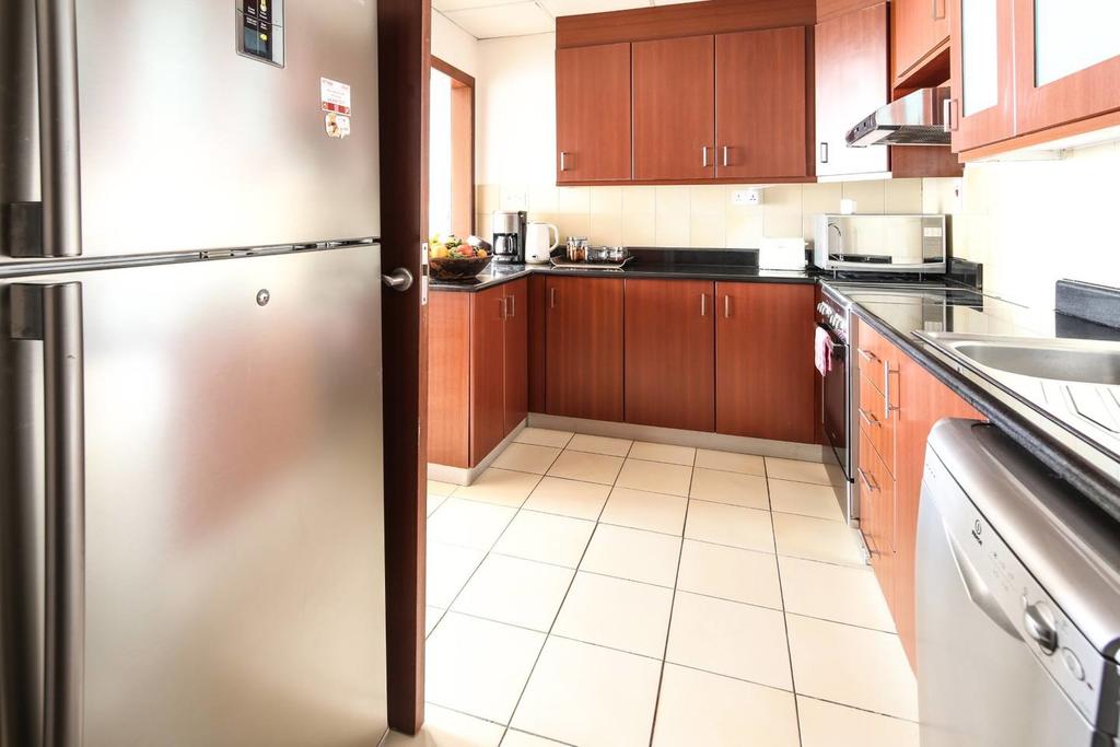 Frank Porter - Sadaf 6 - thumb 5