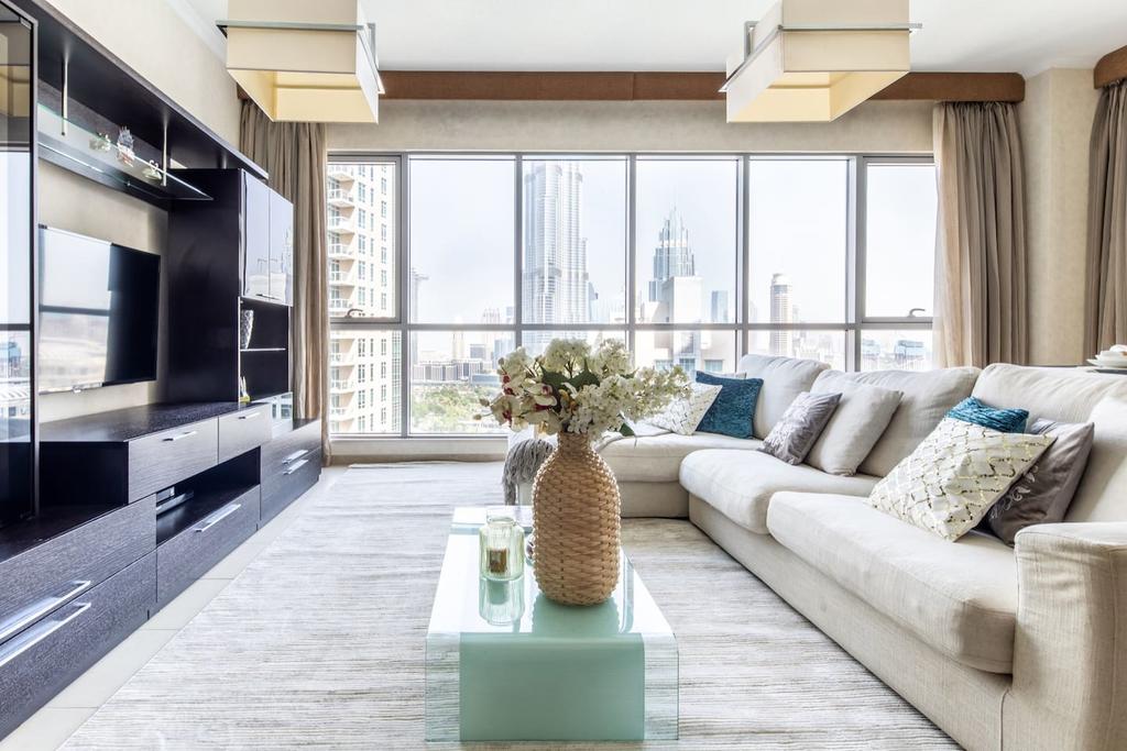 Frank Porter - The Residences - thumb 1