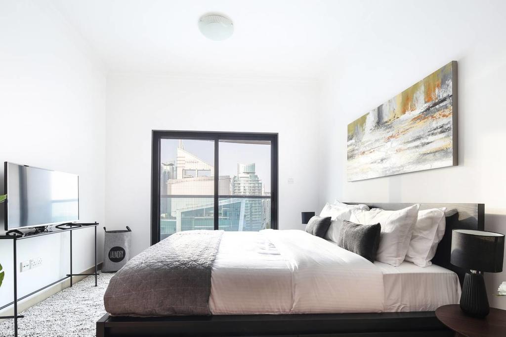 Frank Porter - Time Place Tower - thumb 2