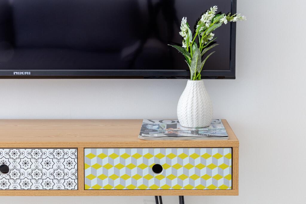 Frank Porter - V3 Tower - thumb 4