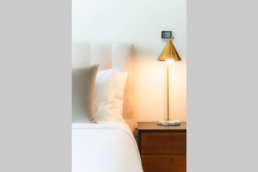 FULL BURJ KHALIFA VIEW: ATLAS HOMESTAYS - 03 BR At BURJ VISTA 5503 - thumb 3