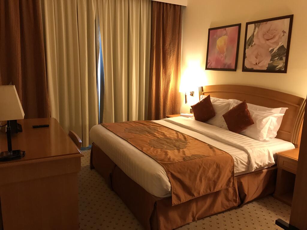 Golden Tulip Hotel Apartments - thumb 5