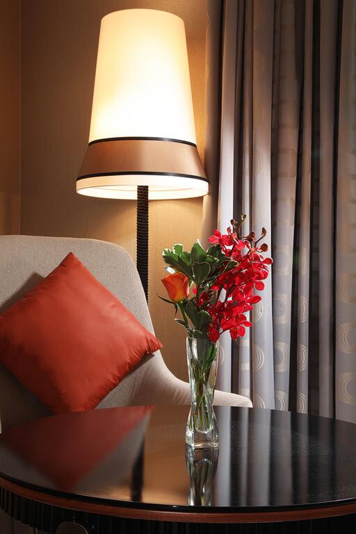 Grand Cosmopolitan Hotel - thumb 4