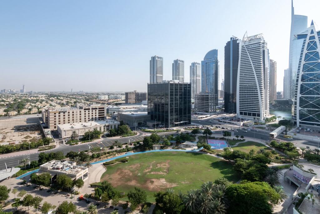 GuestReady - Apartment In Armada Tower With A Stunning View! - thumb 1