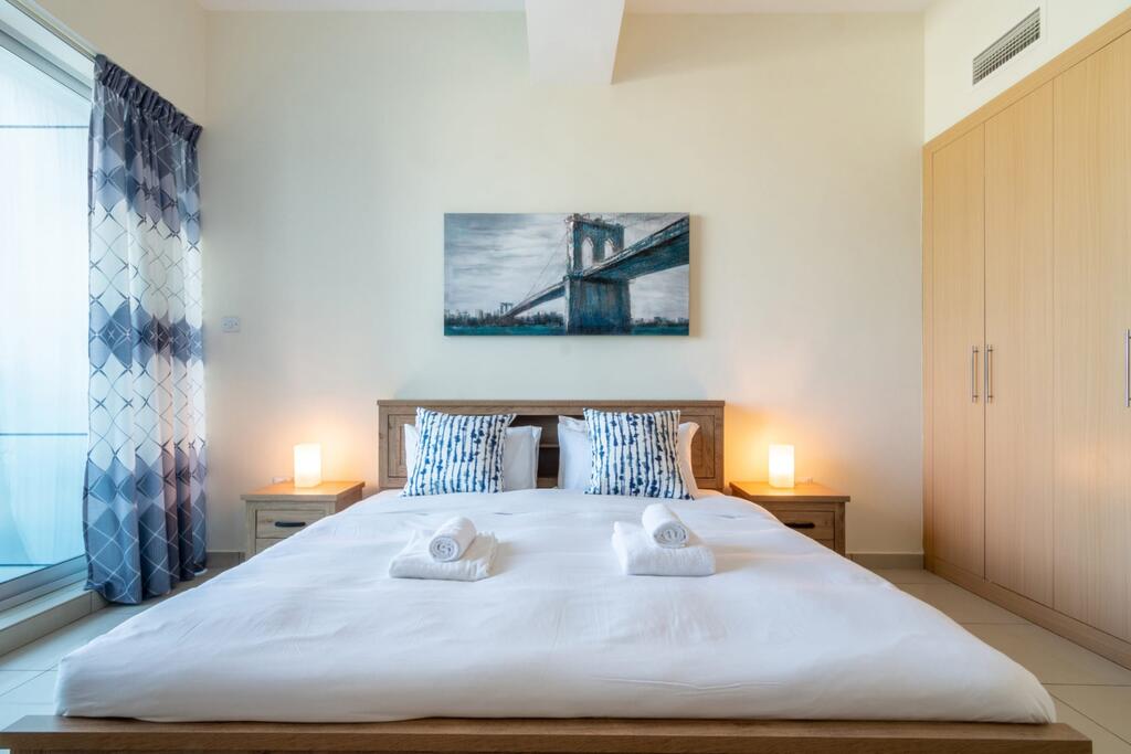 GuestReady - Apartment In Armada Tower With A Stunning View! - thumb 5