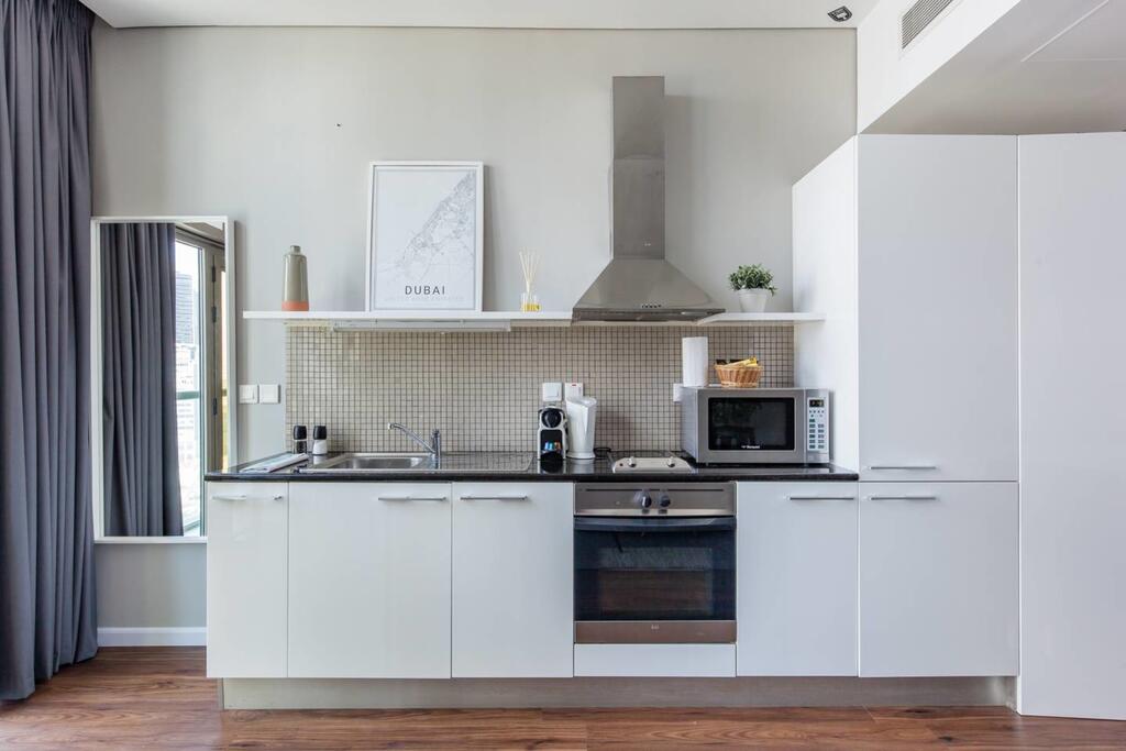GuestReady - Comfy Trendy Apartment Steps Away From The Metro - thumb 8
