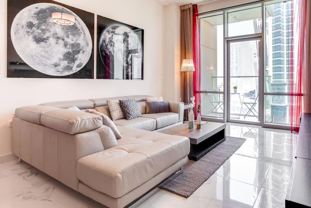 GuestReady - Exclusive Flat With Canal Views In Al Habtoor - thumb 0