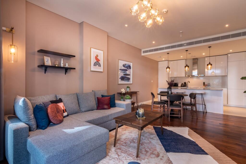 GuestReady - Exquisite Apt In Citywalk Steps Away To The Pool! - thumb 6