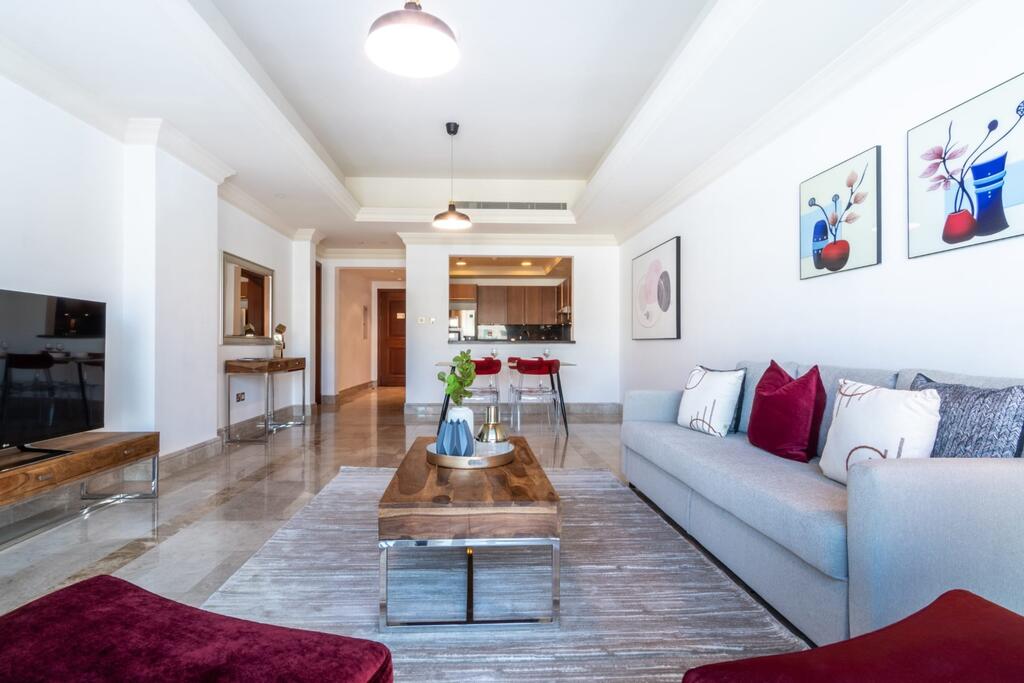 GuestReady - Fantastic Modern Apt In The Palm With Beach Access! - thumb 4