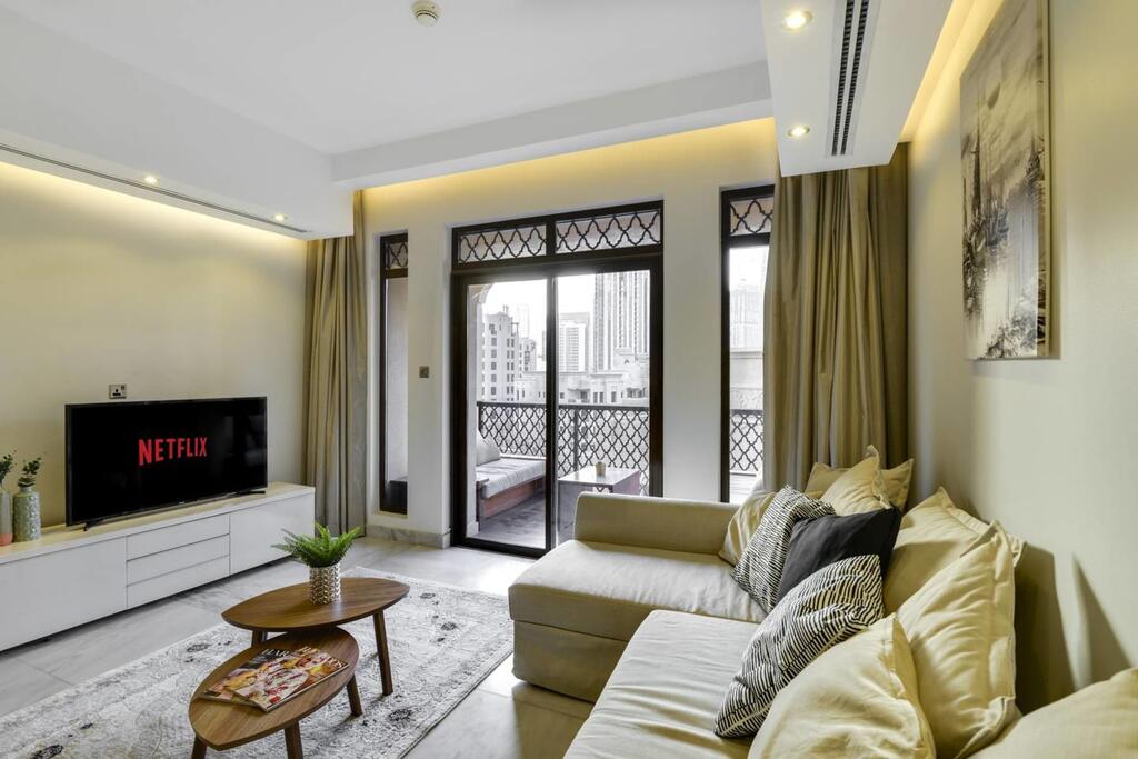 GuestReady - Luxury Flat In Downtown Burj Khalifa View! - thumb 1