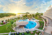 Al Ain Rotana Accommodation Dubai