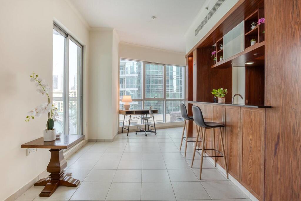GuestReady - Premium Apt - Full Burj Khalifa & Fountain View! - thumb 7