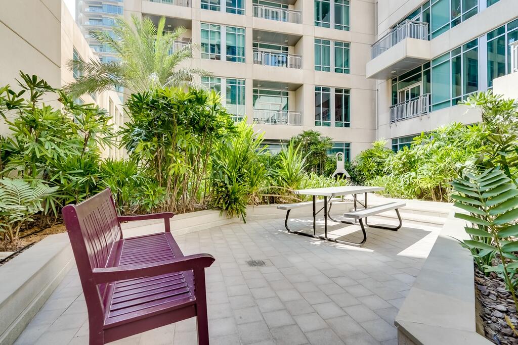 Al Ashrafia Holiday Homes -The Lofts West Downtown Boulevard - thumb 5