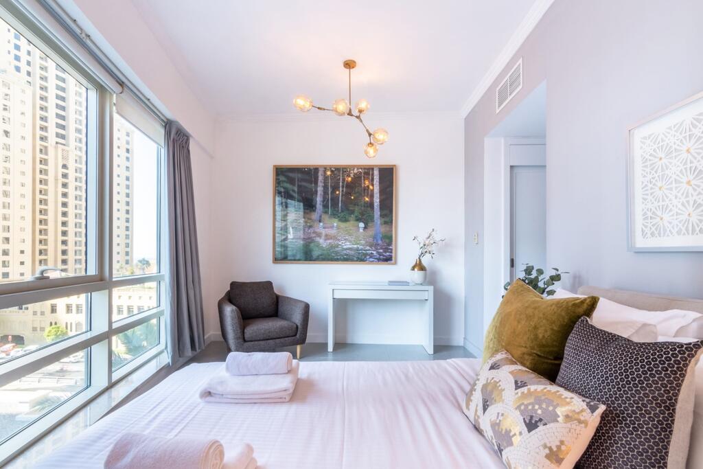 GuestReady Luxury Apartment With The BEST View Of Marina! - thumb 3