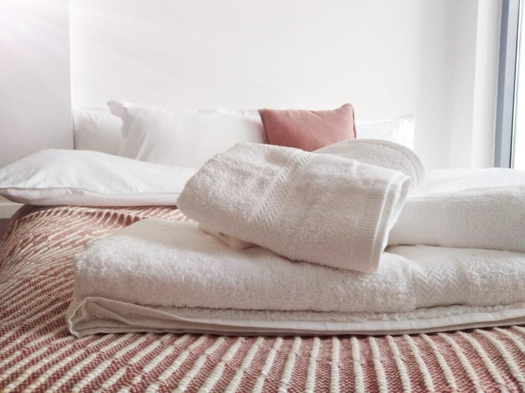 Guests&co - Cosy One Bedroom - JVC - thumb 6