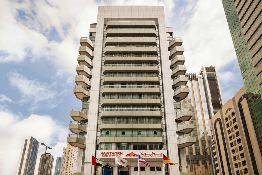 Hawthorn Suites By Wyndham Abu Dhabi City Center - thumb 0
