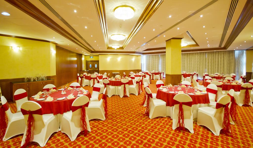 Al Bustan Centre & Residence - thumb 4