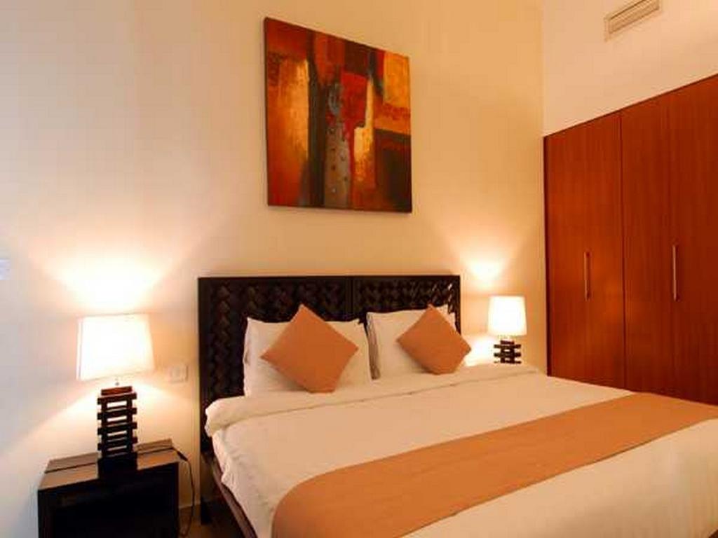 Hometown Apartments - Waterfront 1 Bedroom Apartment In Westside Marina - thumb 7