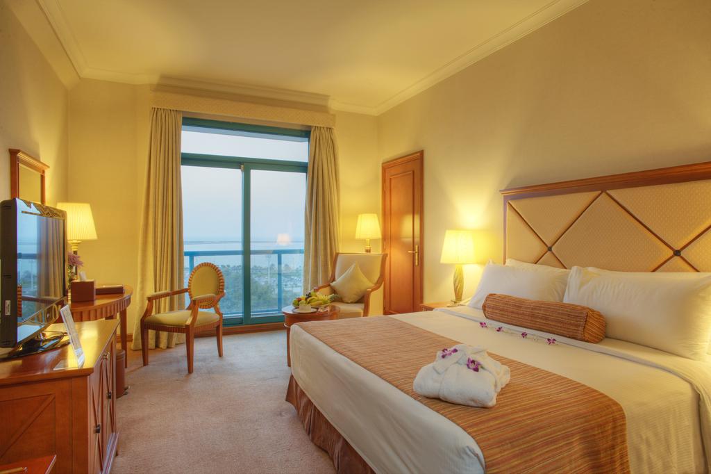 Al Diar Capital Hotel - thumb 0