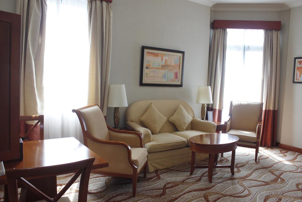 Al Diar Capital Hotel - thumb 2