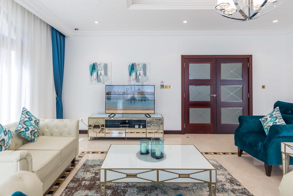 Iconic 6BR Villa With Private Pool On Palm Jumeirah - thumb 5