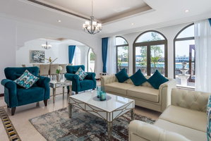 Iconic 6BR Villa With Private Pool On Palm Jumeirah