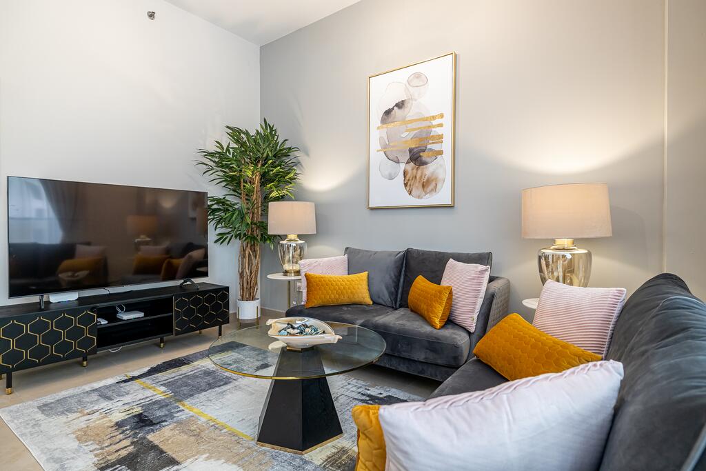 Iconic Waterfront 1BR Marina View Sparkle Tower - thumb 4