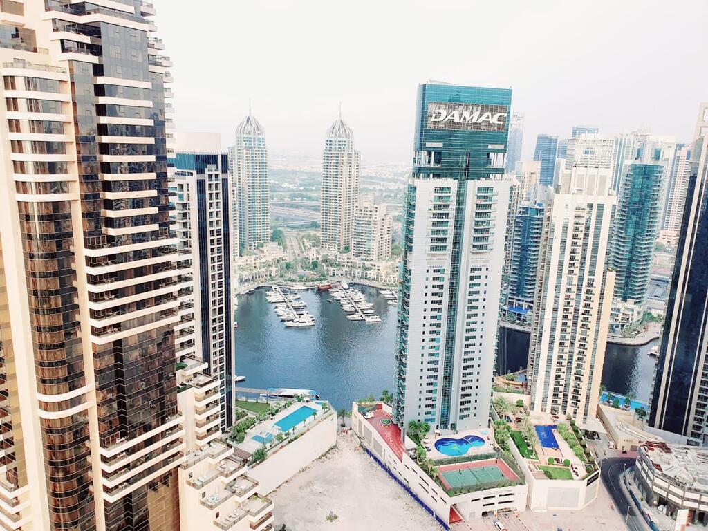 Incredible Apartment With Marina And Sea Views - thumb 3