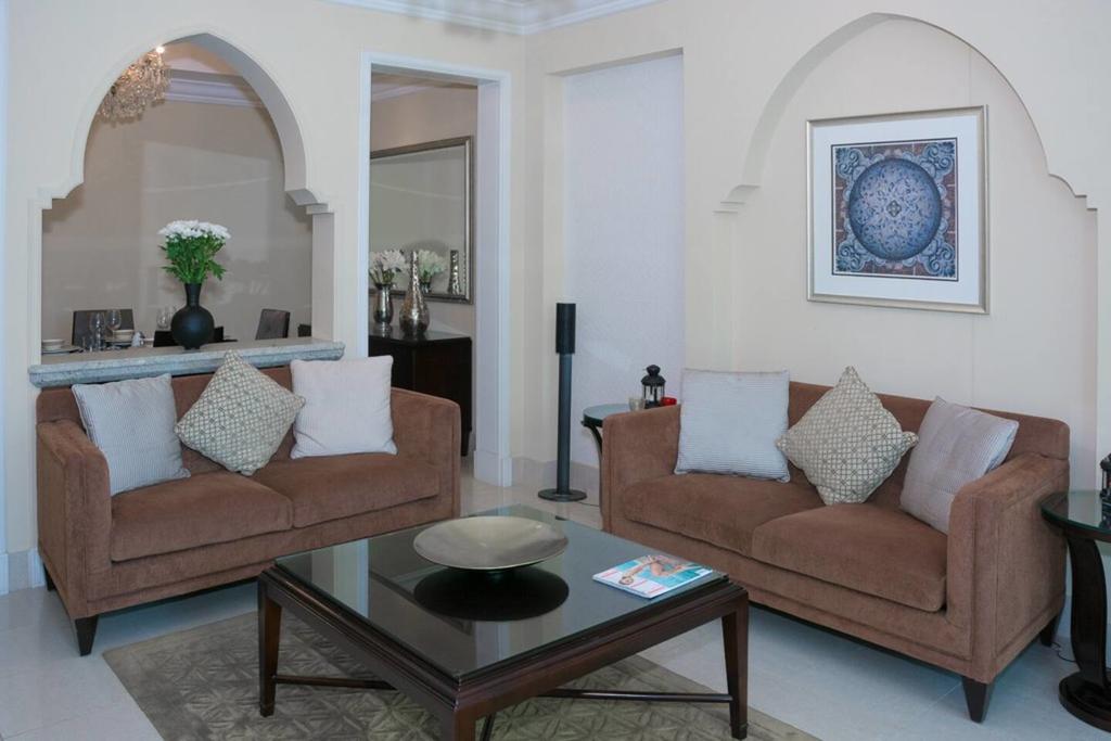 Incredible Stay At Dubai Old Town -Souk Al Bahar - thumb 4