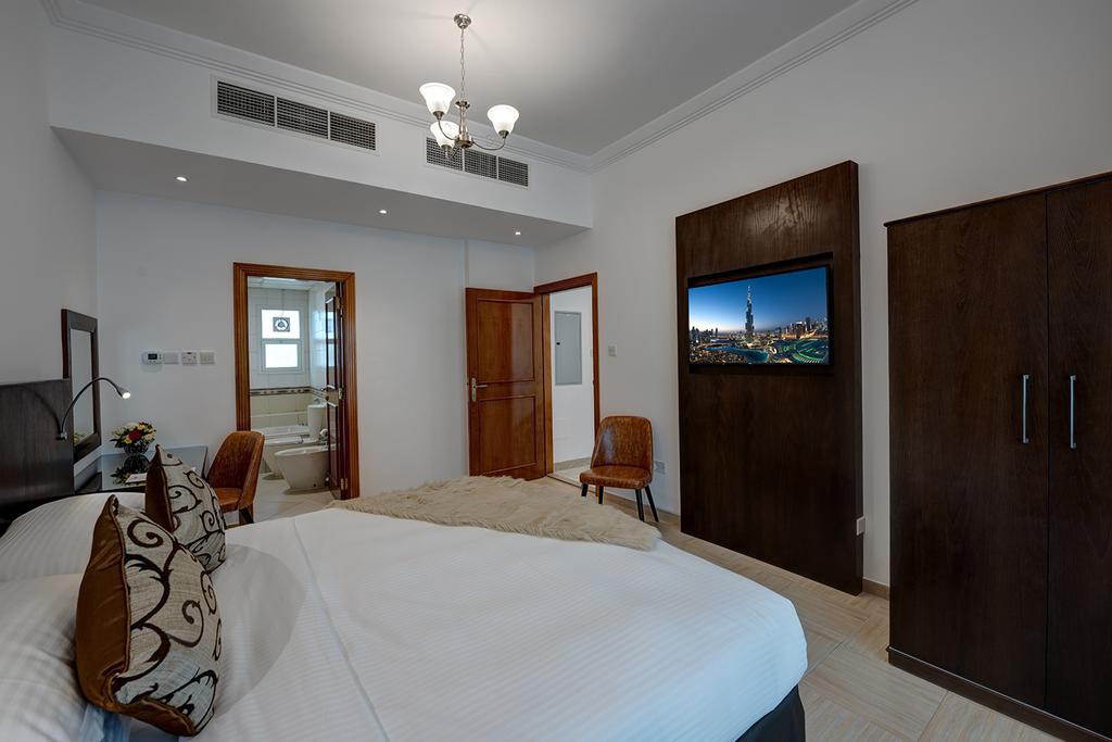 J5 Four Bedroom Villa Holiday Home In Mirdif - thumb 4