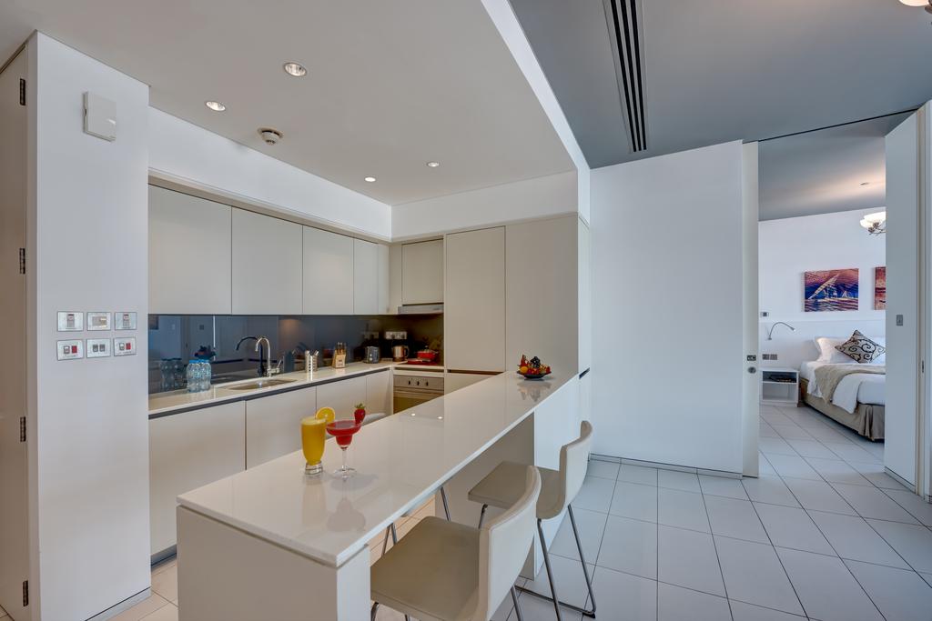 J5 One Bedroom Apartment Holiday Homes DIFC - thumb 3