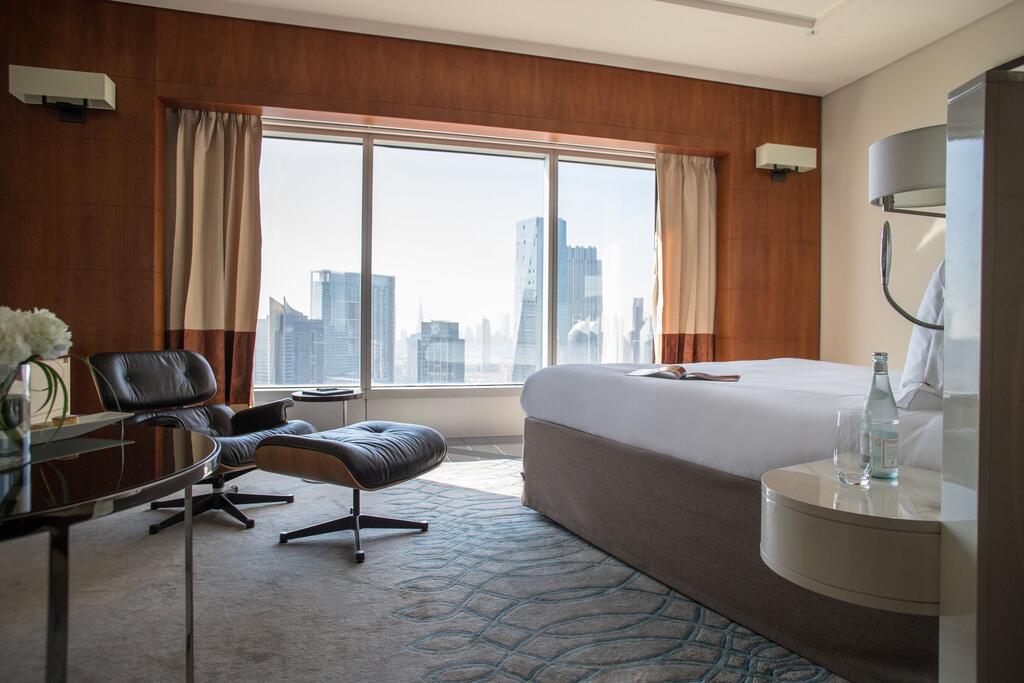 Jumeirah Emirates Towers - thumb 2