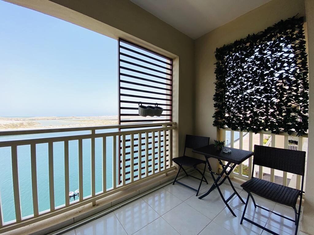 Kay Homes Sea View Apartment - thumb 3