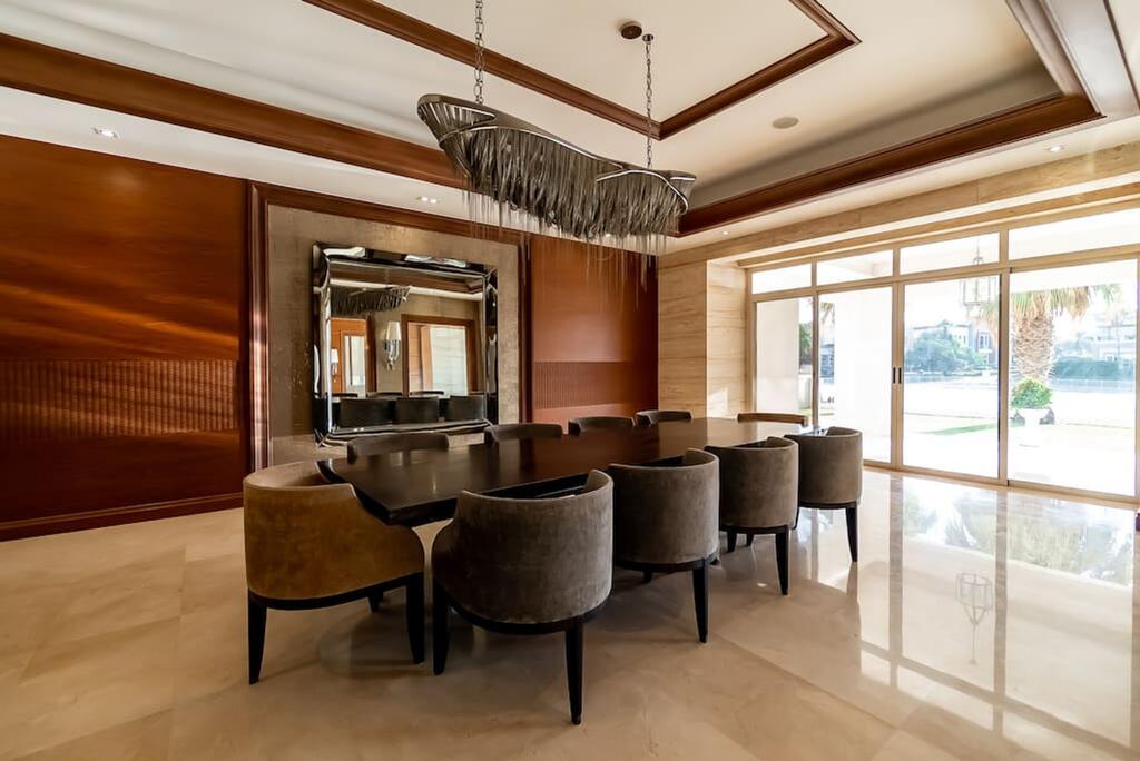 Key View - Emirates Hills Villa - thumb 4