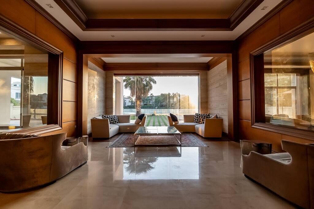 Key View - Emirates Hills Villa - thumb 2