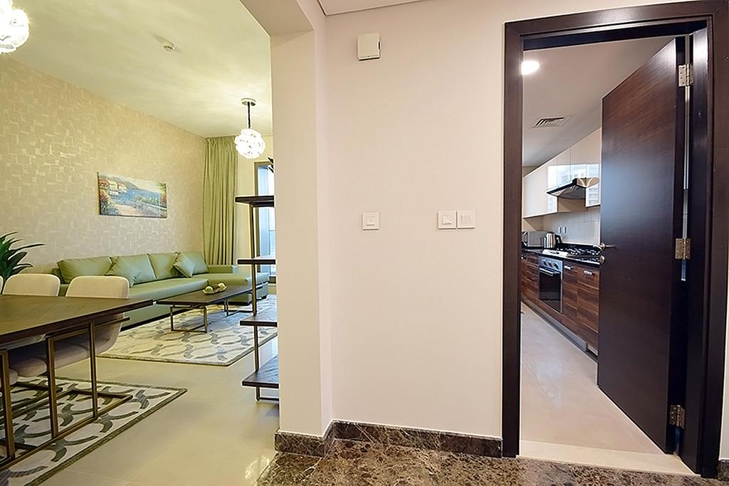KeyHost - Sparkle Tower 1502 Dubai Marina - thumb 3