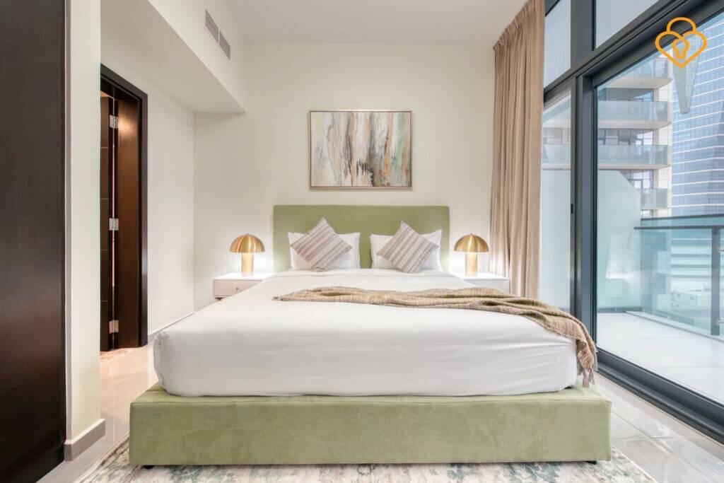 Keysplease Gorgeous New 1 B/R Apt Merano Tower - thumb 0