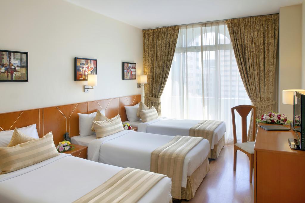 Landmark Hotel - thumb 6