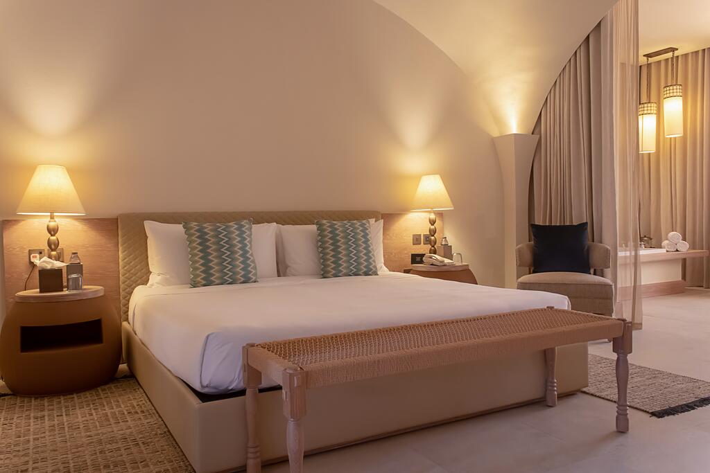 Liwa Hotel - thumb 0