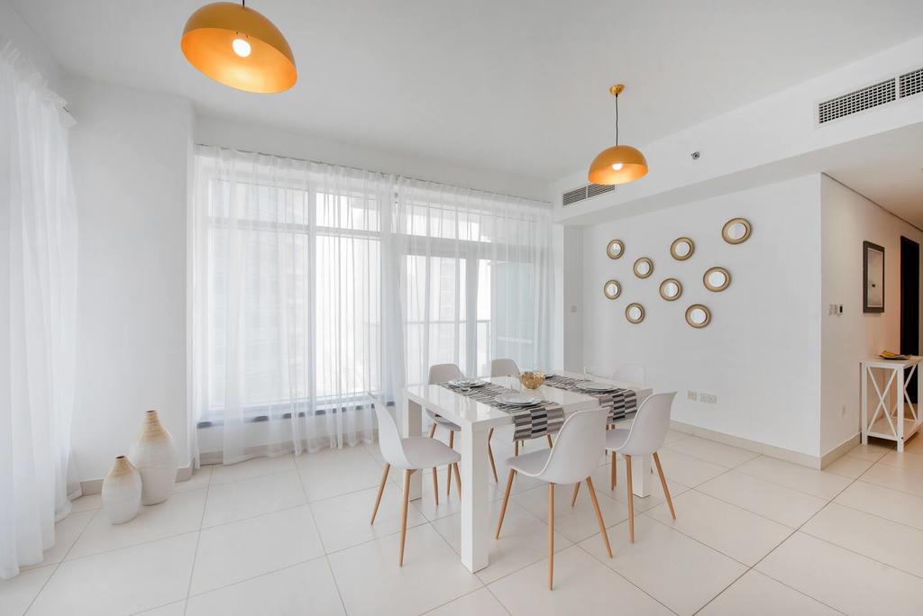 Loft Central Stylish 2BR Near Burj Khalifa Downtown Dubai - thumb 1