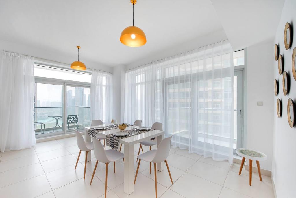 Loft Central Stylish 2BR Near Burj Khalifa Downtown Dubai - thumb 0