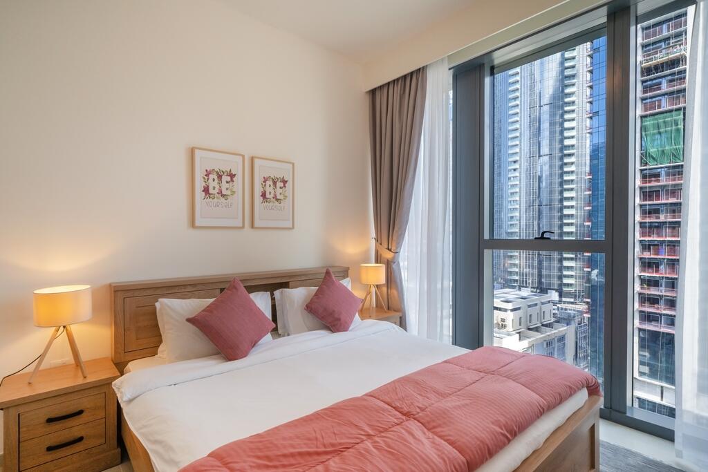 Luton Vacation Homes - Boulevard Heights, Downtown Dubai - thumb 7