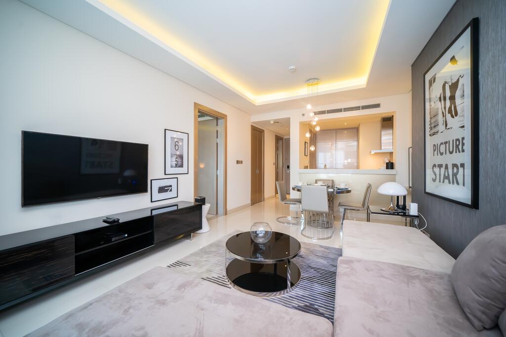 Luton Vacation Homes - Damac Towers By Paramount - thumb 7