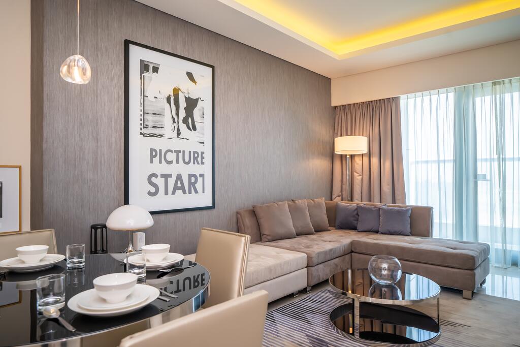 Luton Vacation Homes - Damac Towers By Paramount - thumb 1