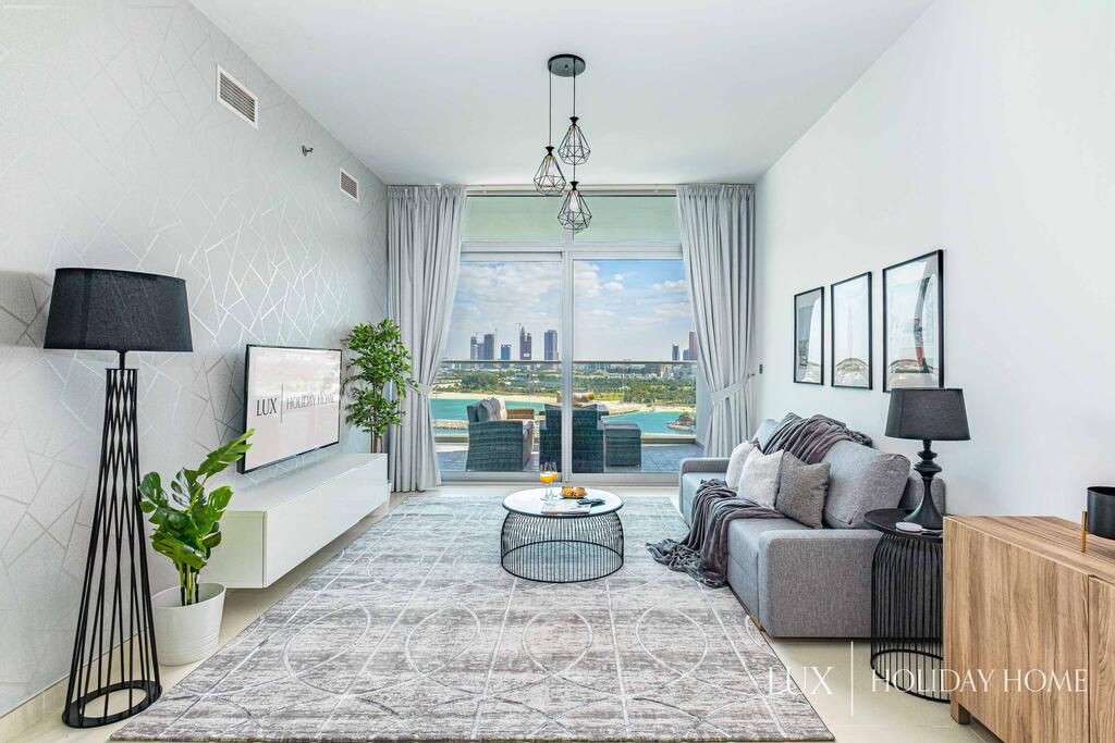 LUX - Opulent Island Suite Burj Khalifa View 2 - thumb 1